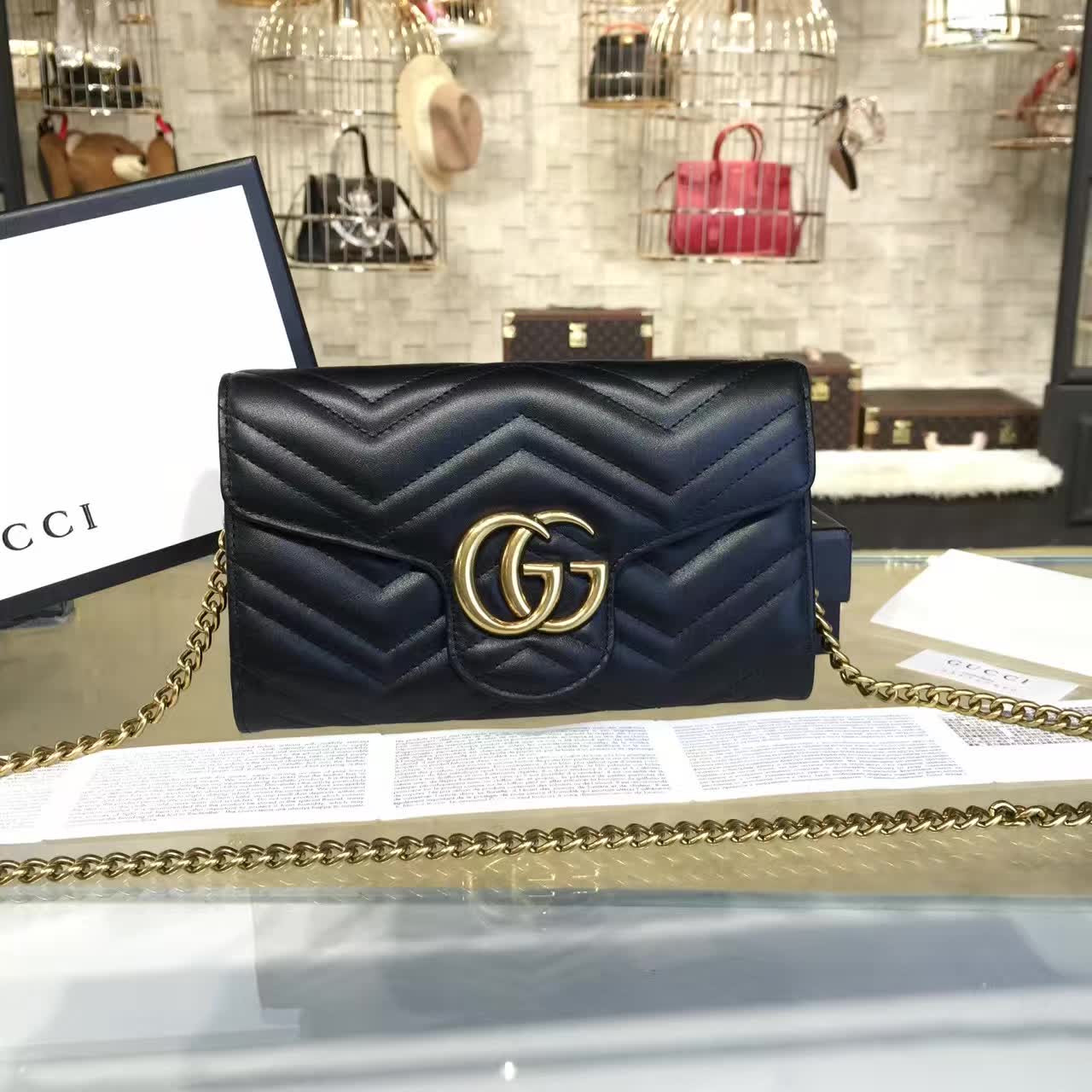 G*u*i gg marmont