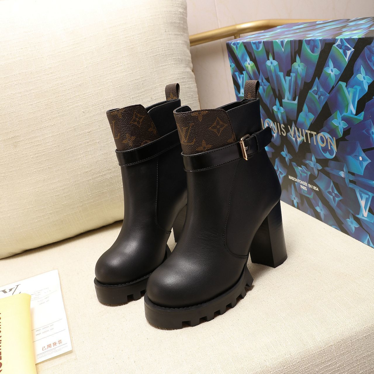 l0*is V*t0n star trail ankle boot