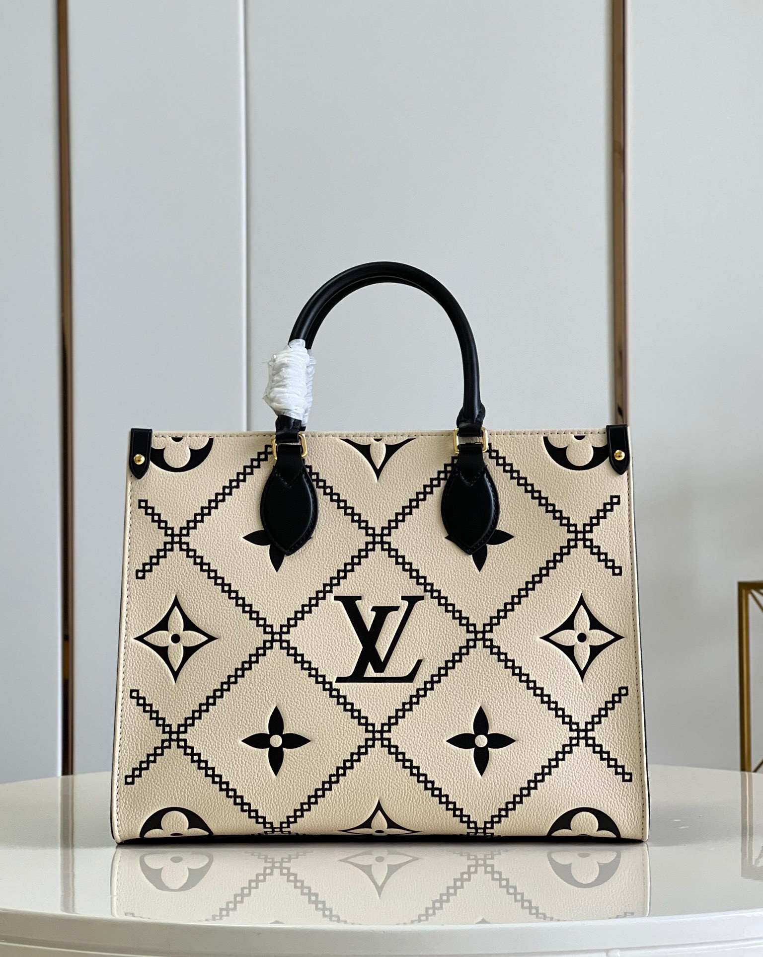 l0*is V*t0n onthego mm