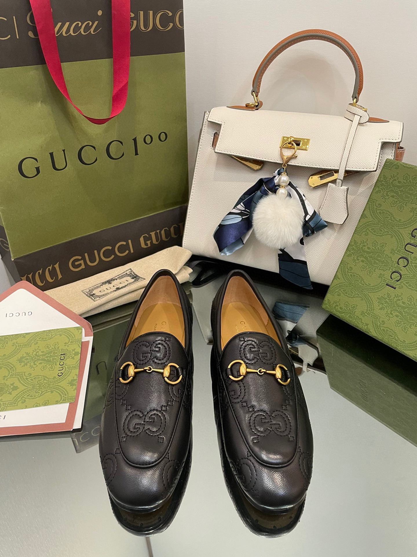 G*u*i gg jordaan loafer