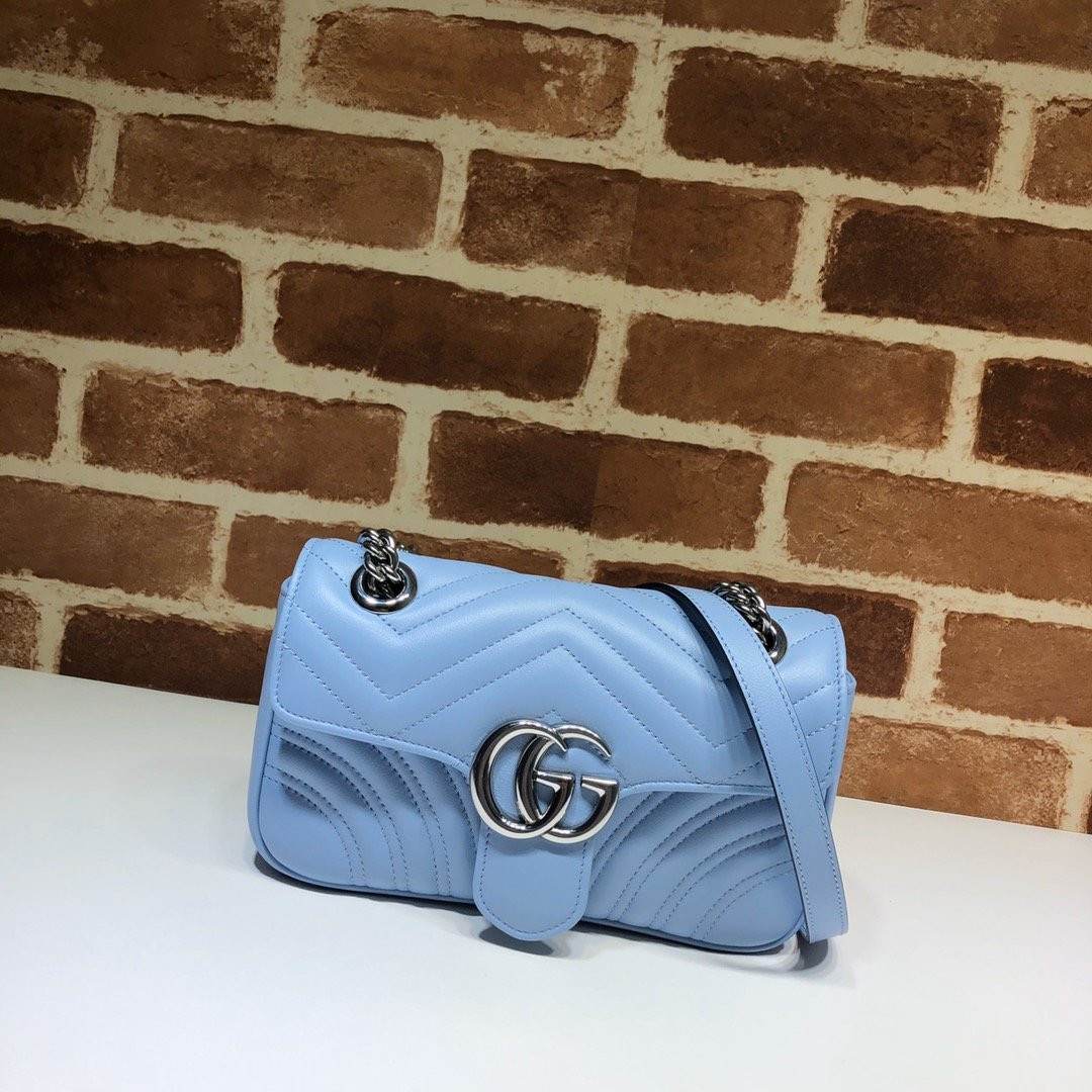 G*u*i gg marmont 22cm
