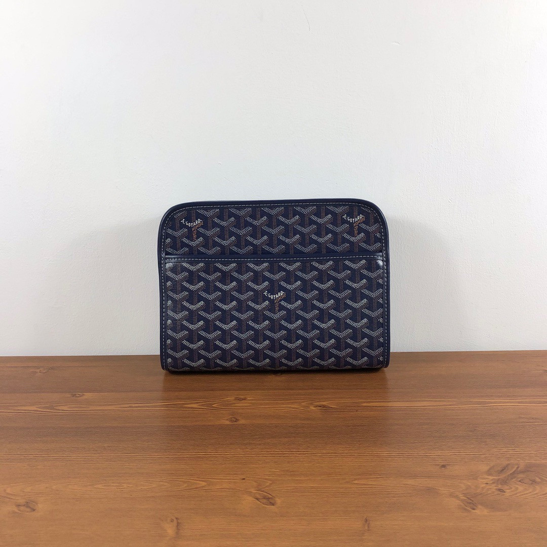 Go*ard toiletry bag