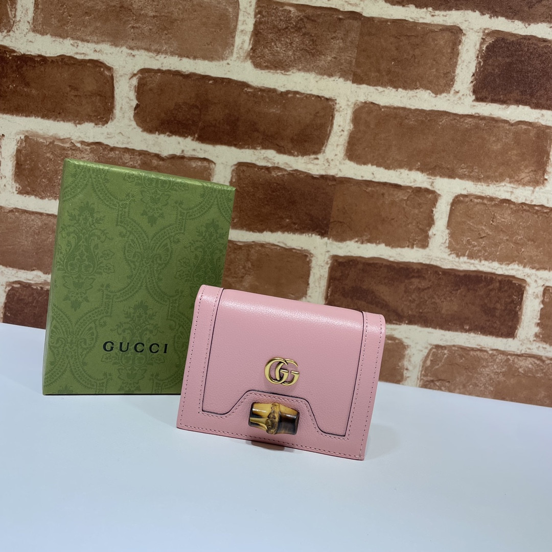 G*u*i diana card case wallet