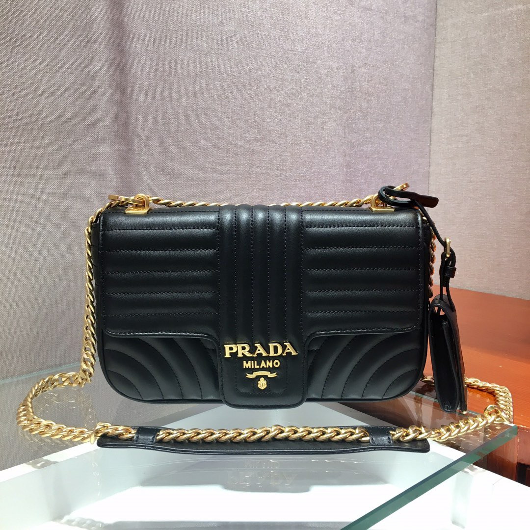 Pra*a medium leather Pra*a diagramme bag