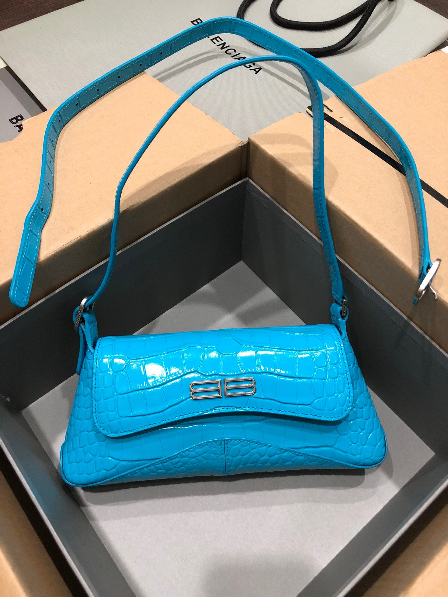 Ba*len*cia*ga xx small flap bag box