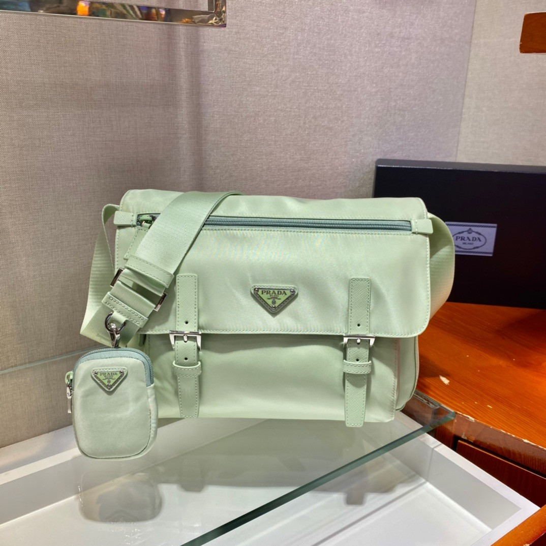 Pra*a medium nylon shoulder bag