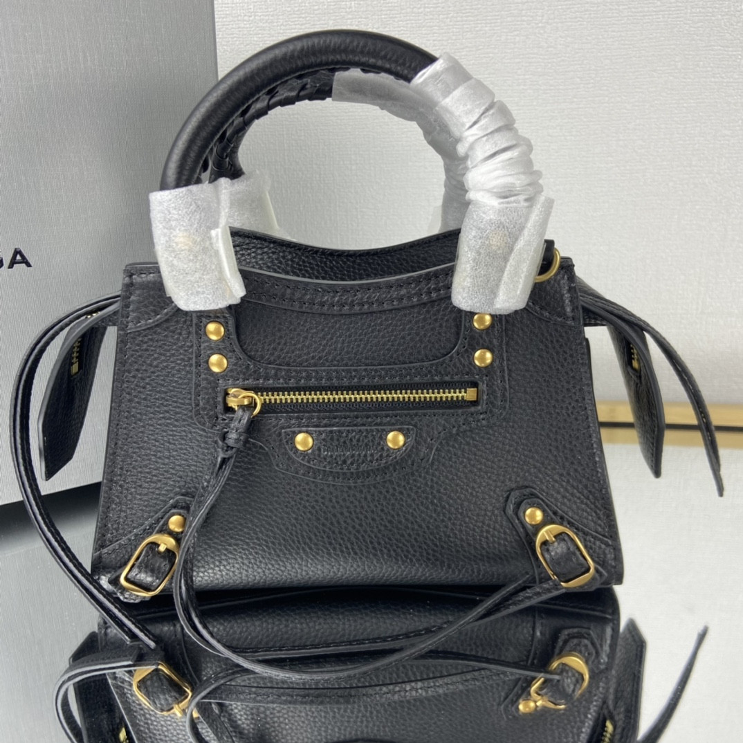 Ba*len*cia*ga neo classic mini top handle bag
