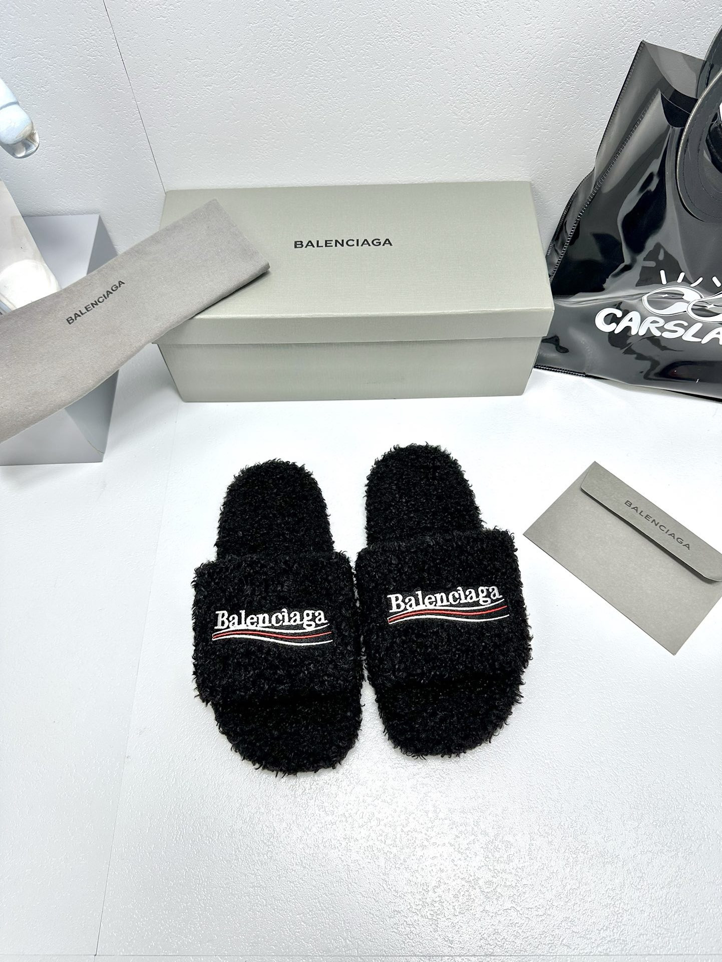 Ba*len*cia*ga sandals