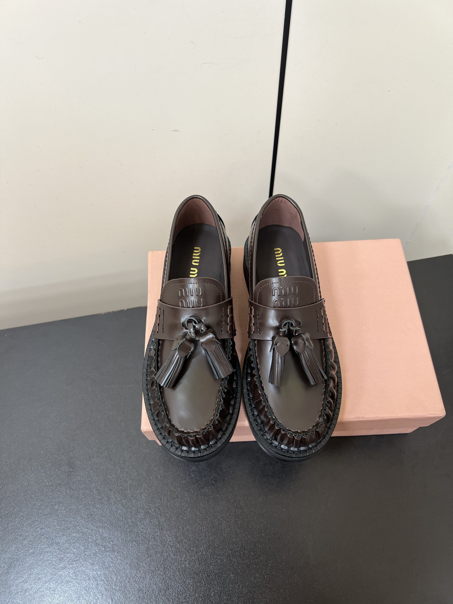 M*um*u loafers