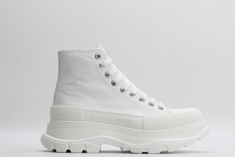 ale*d*r M*Q*en tread slick boot