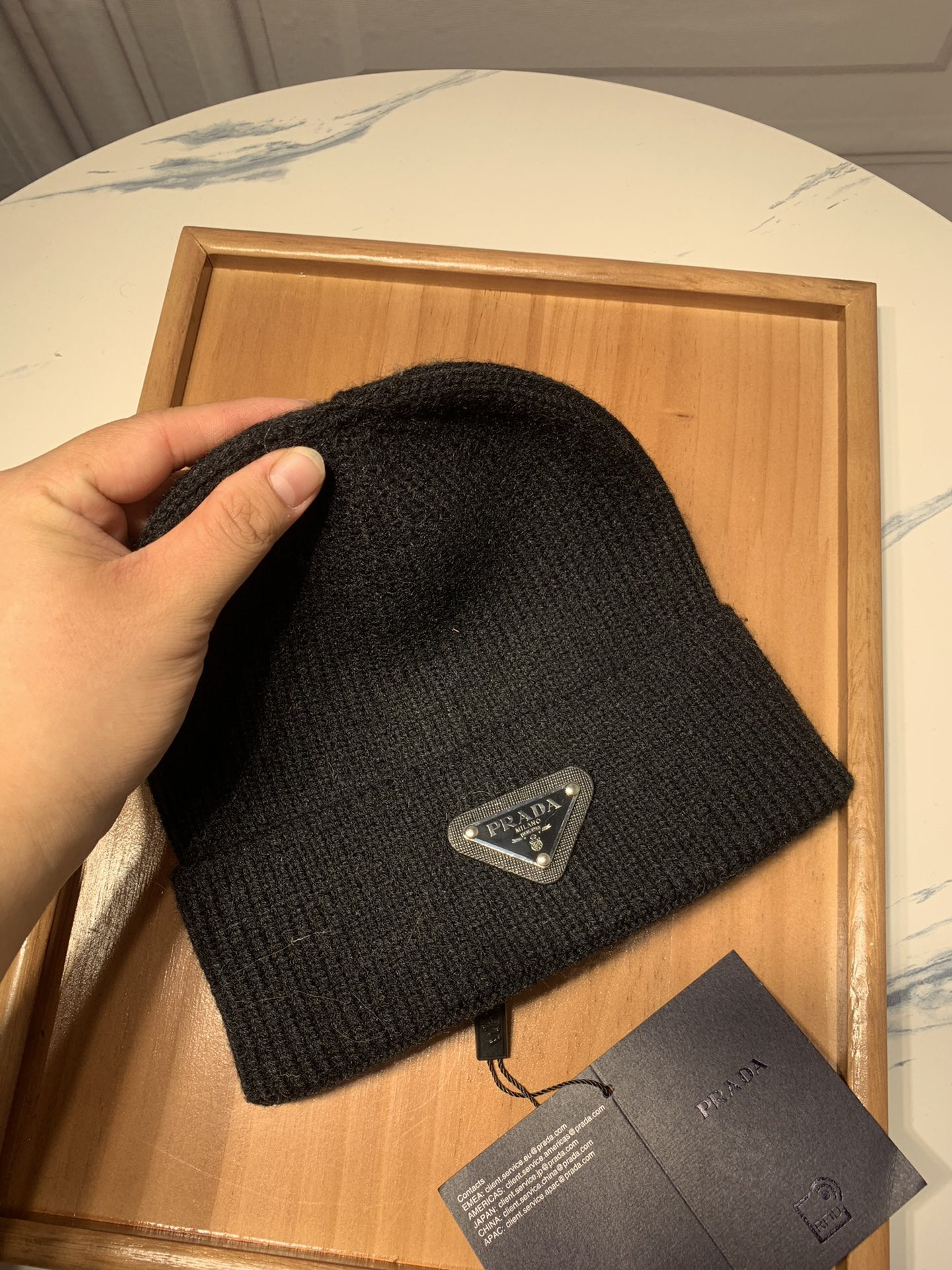 Pra*a hat