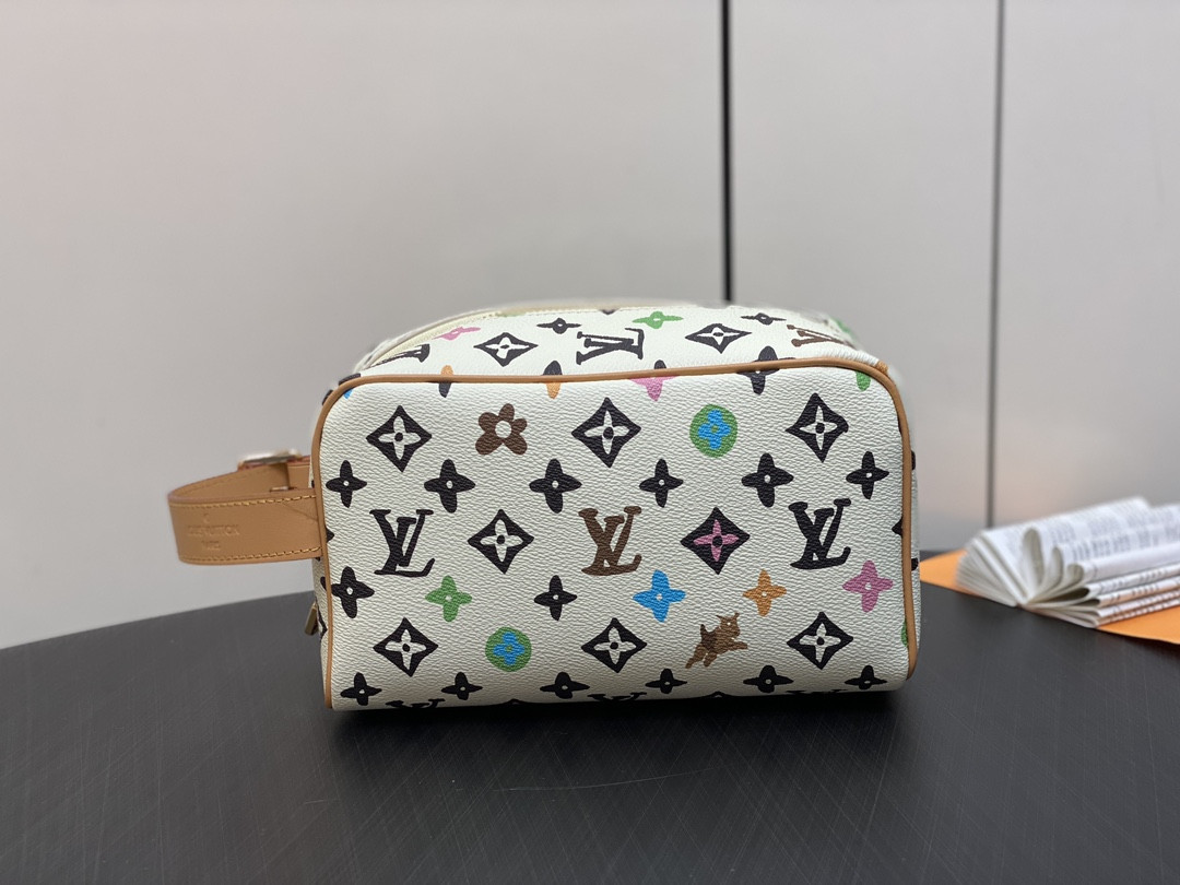 l0*is V*t0n locker dopp kit bag-23*13*12cm