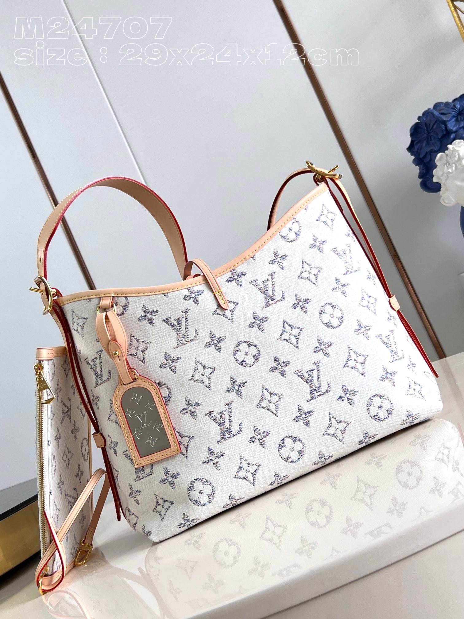 l0*is V*t0n carryall pm-29*24*12cm