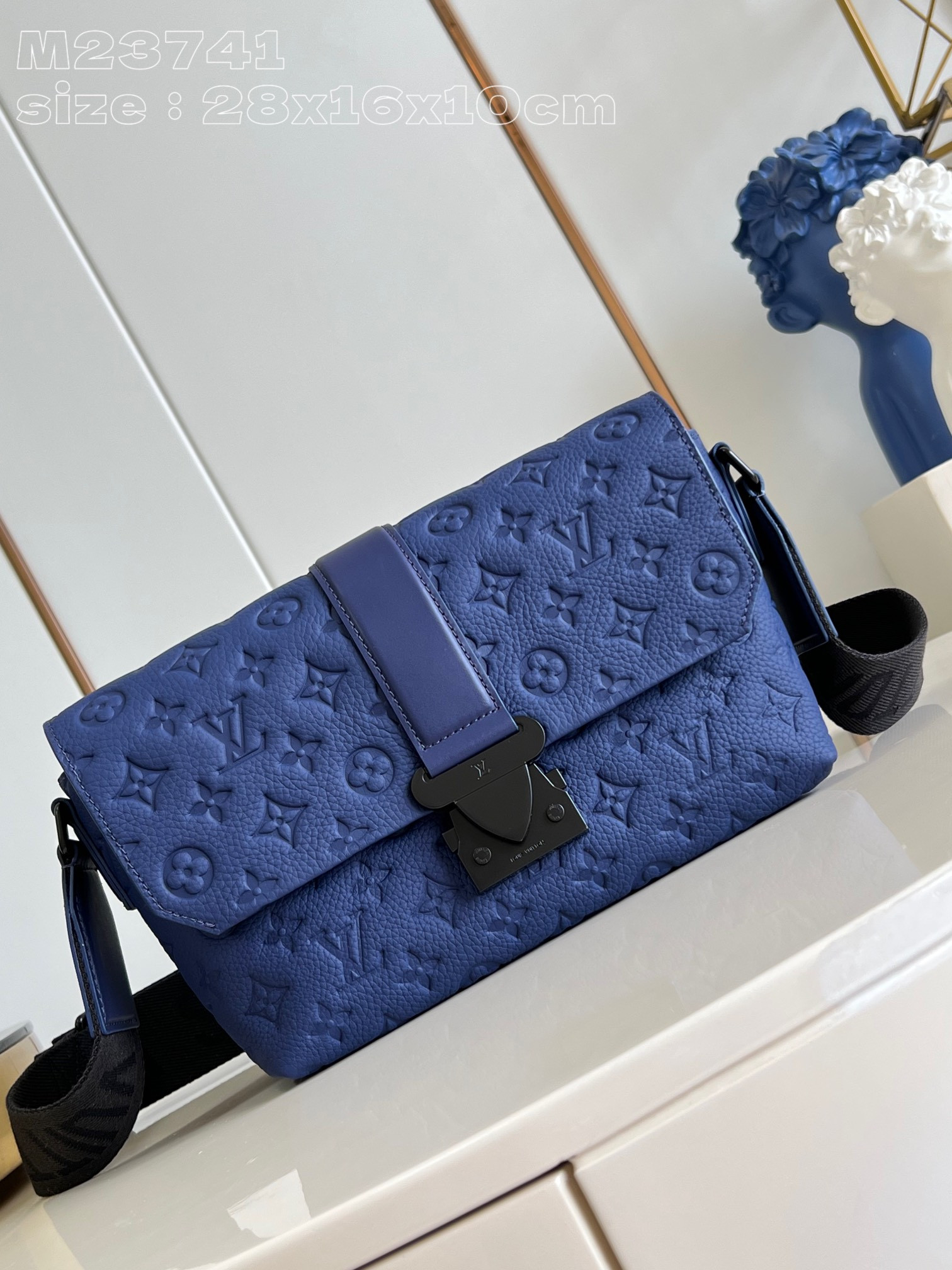 l0*is V*t0n s-cape messenger-28*16*10cm