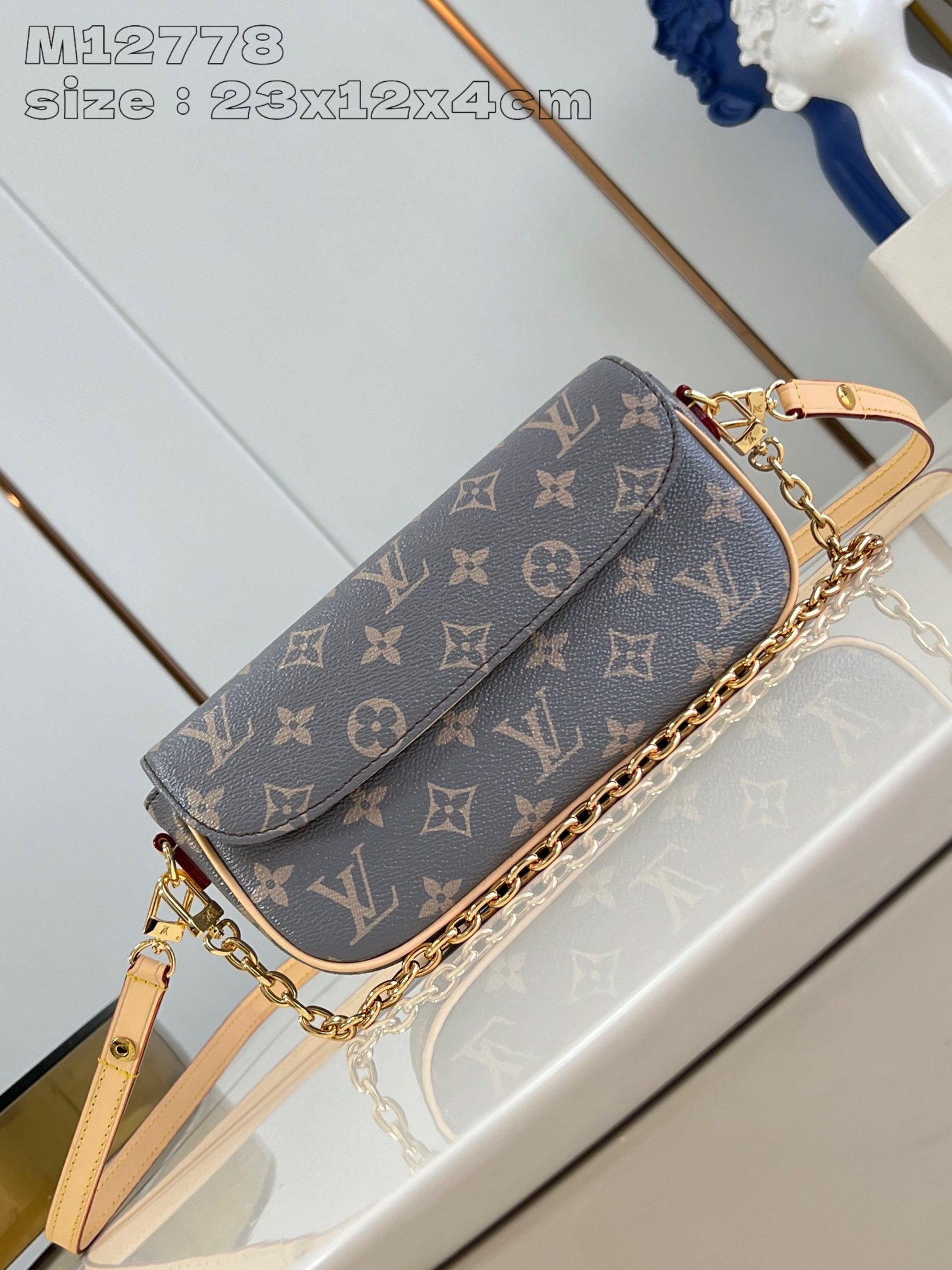 l0*is V*t0n wallet on chain ivy-23.5*12*4.3cm