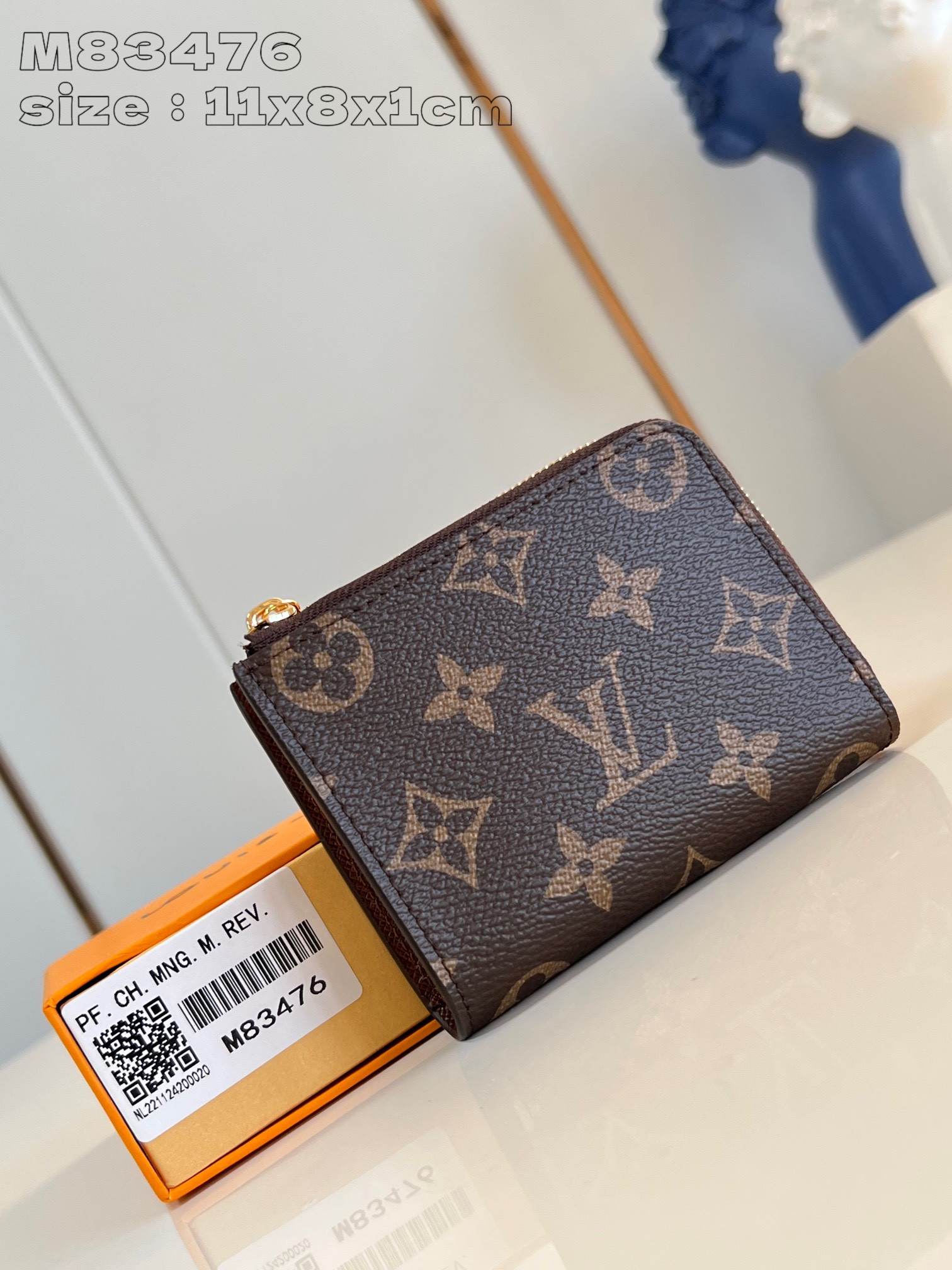 l0*is V*t0n noa compact wallet-11*8.5*1.5cm