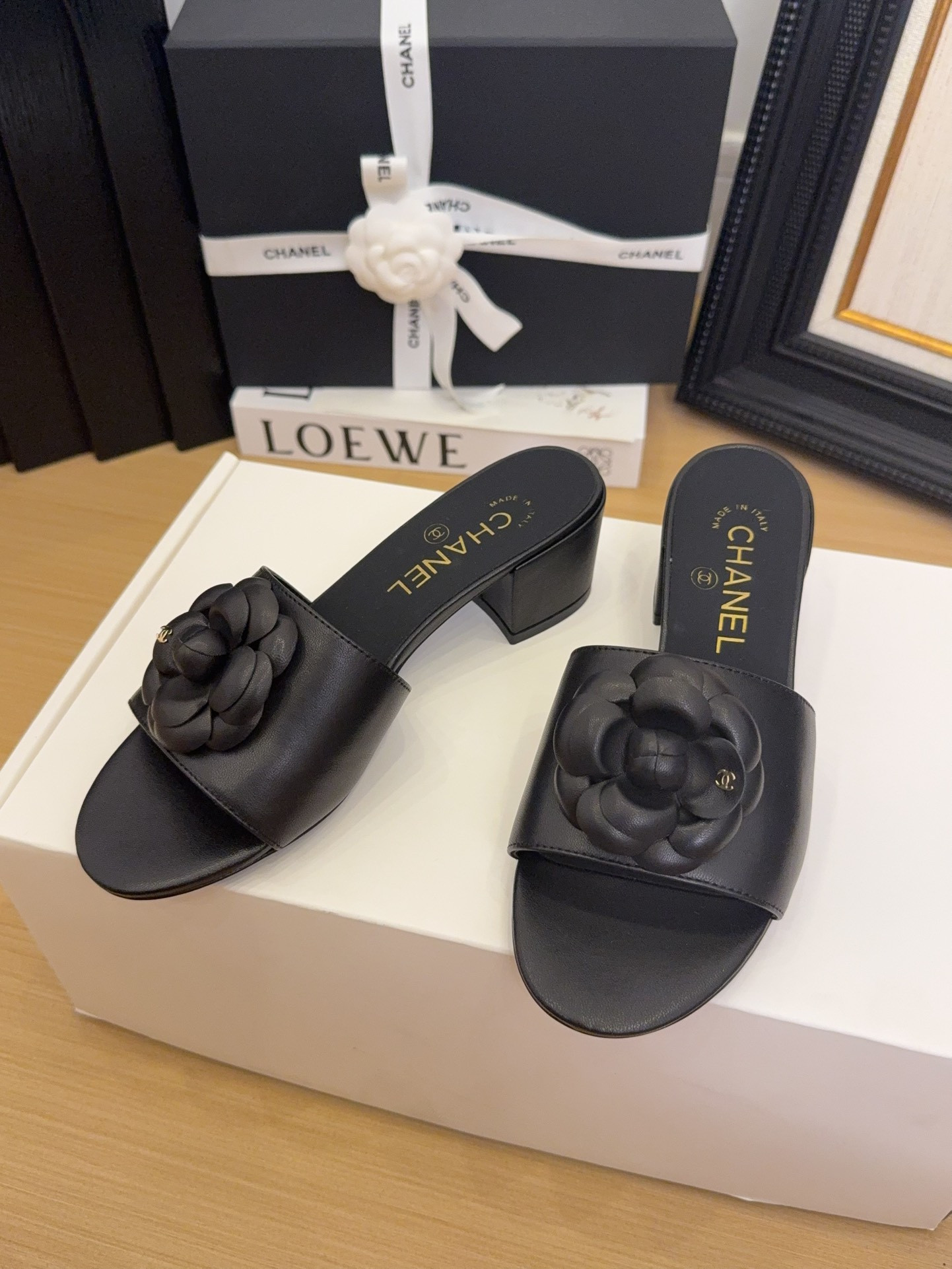 CL SANDALS