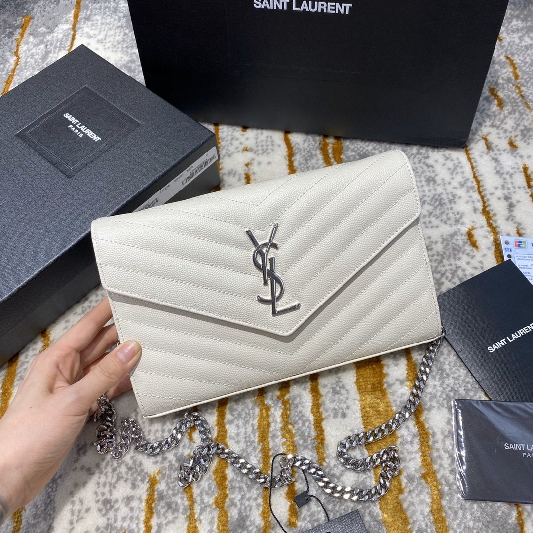Y*L cassandre matelassÉ chain wallet