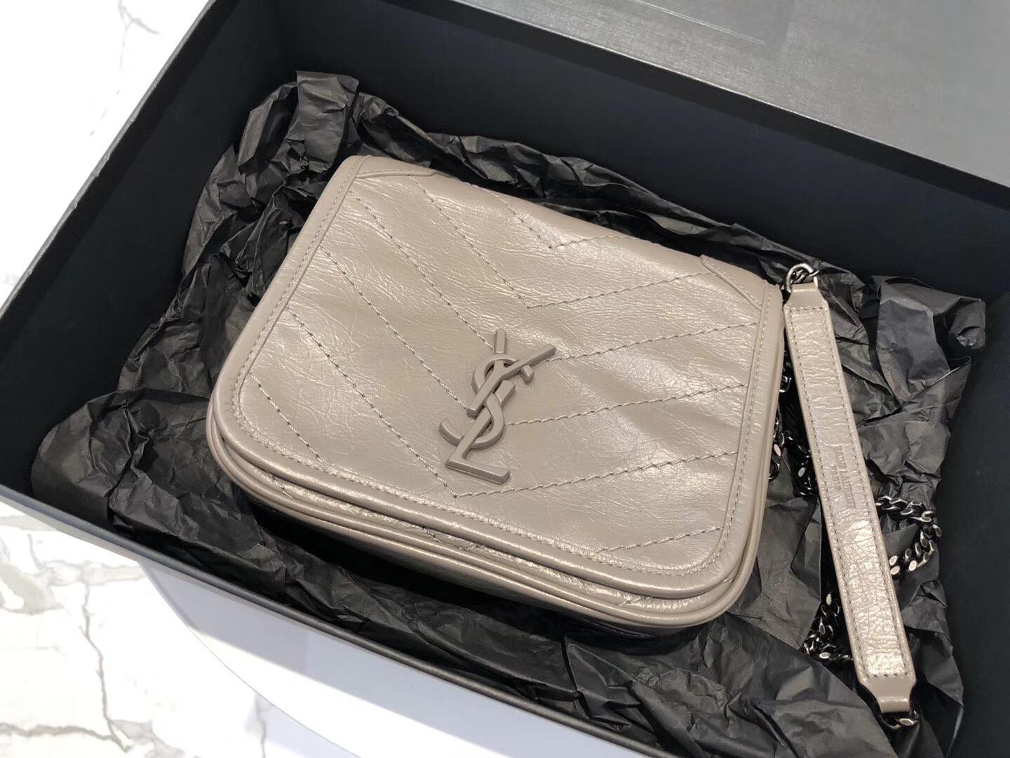 Y*L niki chain wallet